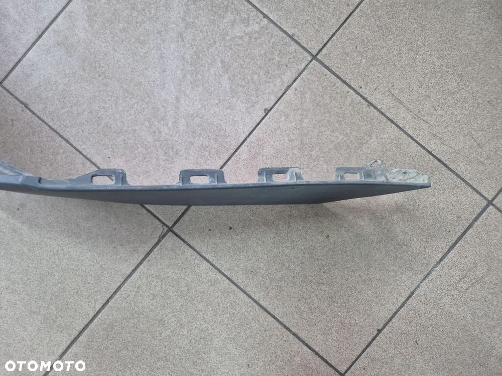 LISTWA LEWA POD LAMPĘ IVECO DAILY III IV LIFT  11-14r. - 2