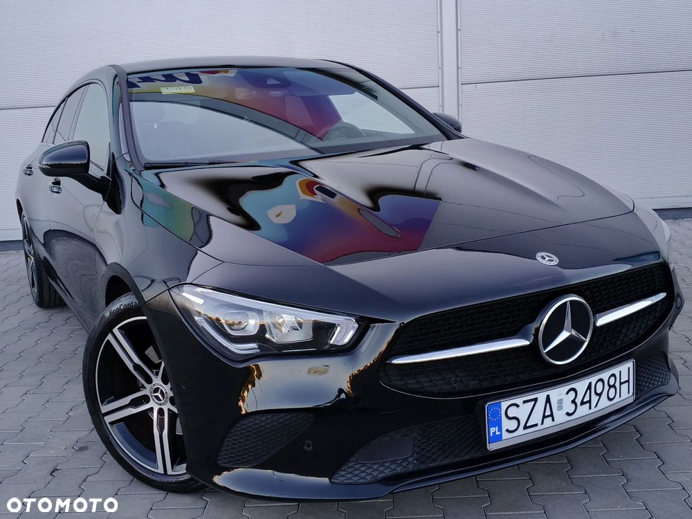 Mercedes-Benz CLA 200 7G-DCT Edition 2022 - 1