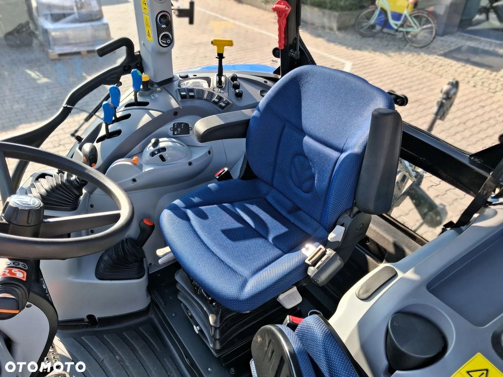 New Holland T5.110 Dual Command - 7