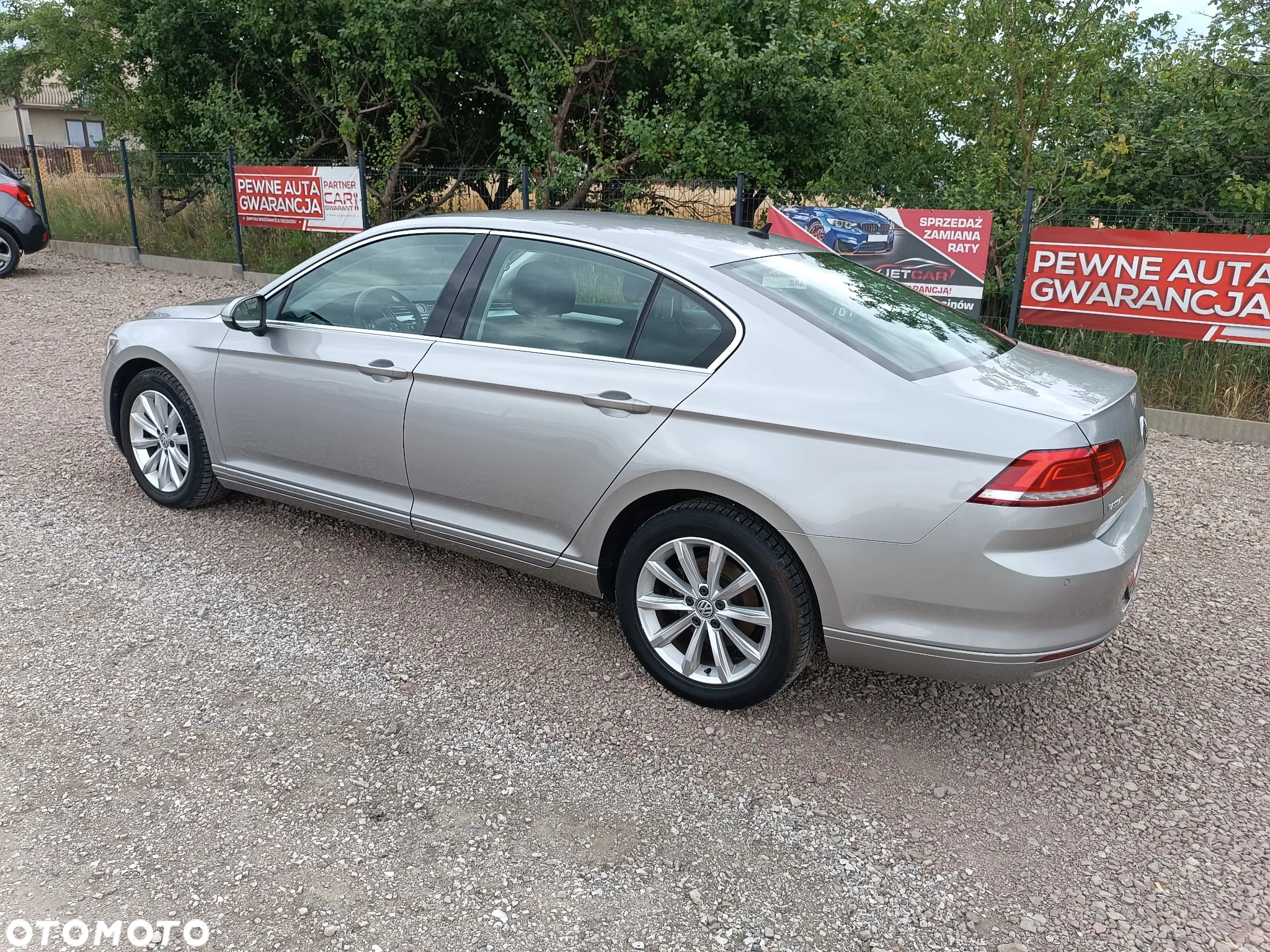 Volkswagen Passat 2.0 TDI EVO Elegance - 23