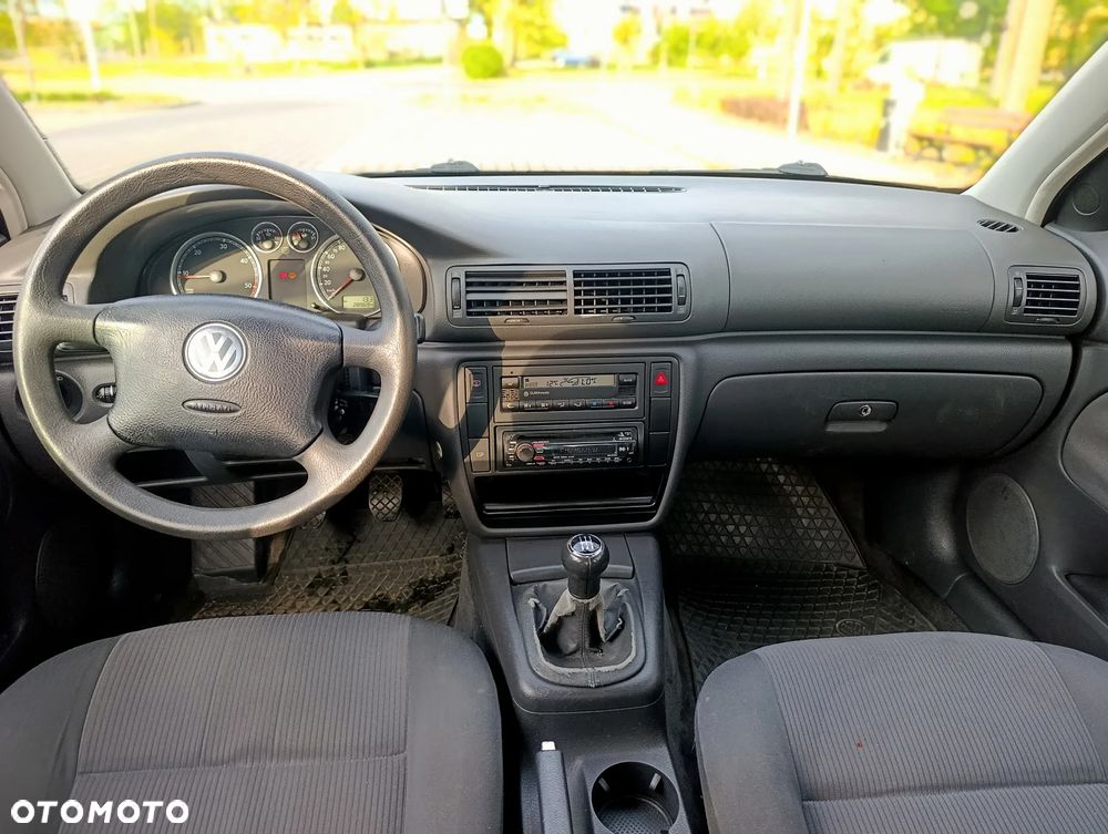 Volkswagen Passat 1.9 TDI - 7