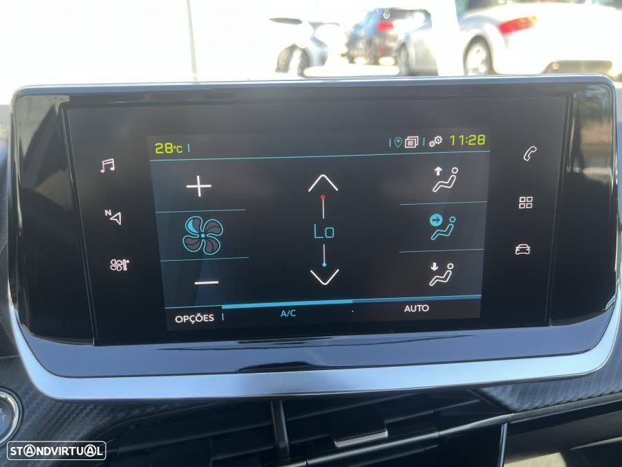 Peugeot e-208 50 kWh Active Pack - 33