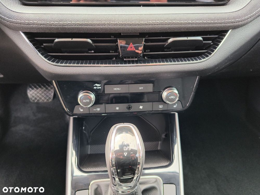 Skoda Fabia 1.5 TSI Drive DSG - 27
