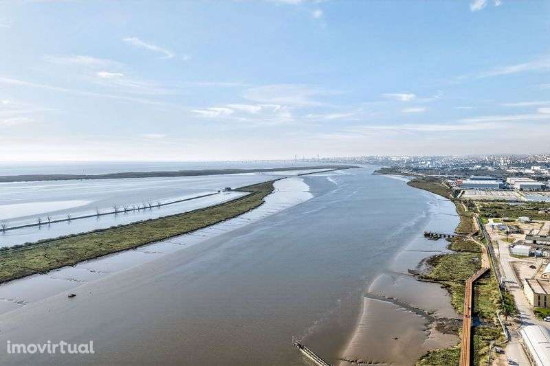 APARTAMENTO COM TERRAÇO E VISTA RIO TEJO - Grande imagem: 2/10
