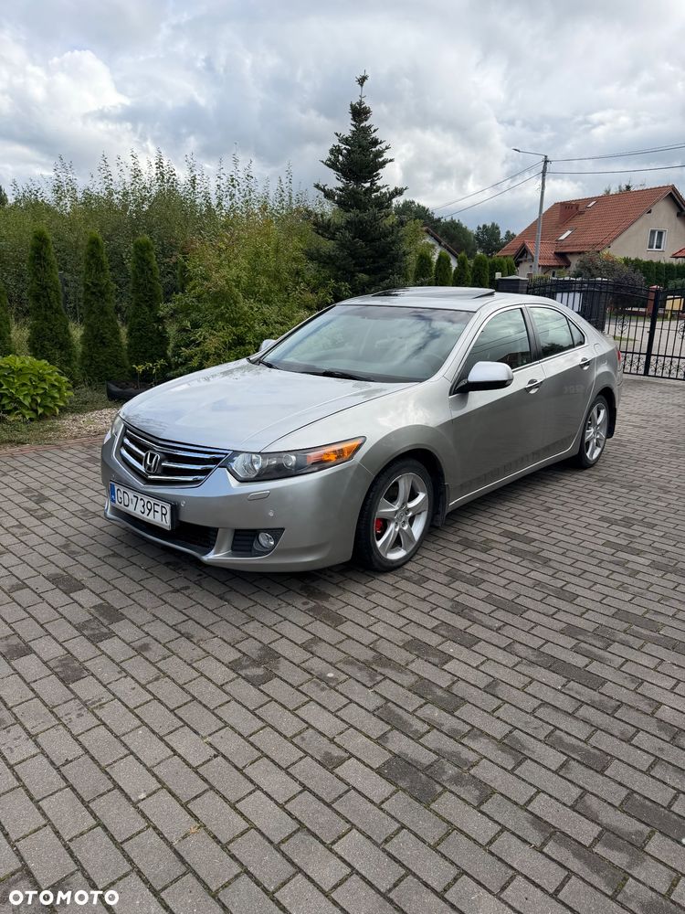 Honda Accord 2.0 Elegance - 2