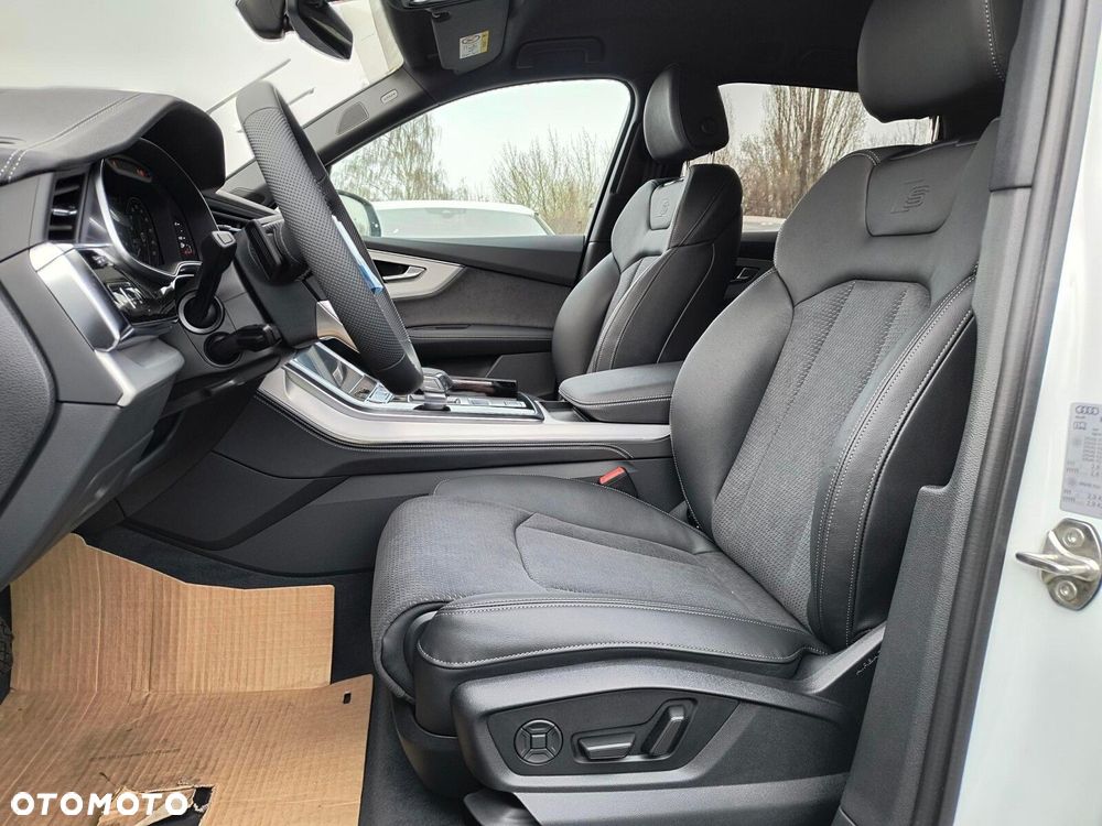 Audi Q7 - 8