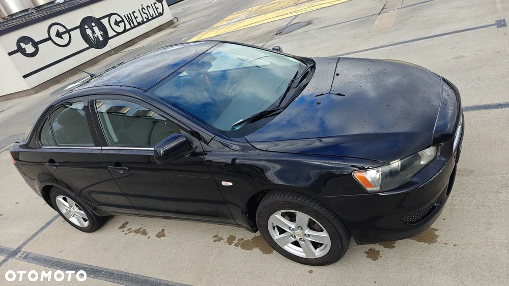 Mitsubishi Lancer 1.8 Intense CVT - 3