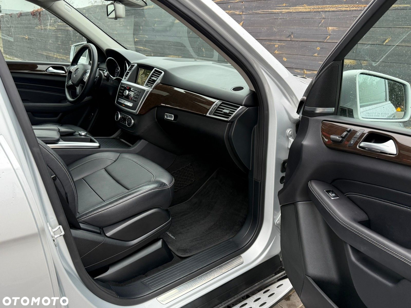 Mercedes-Benz ML - 32