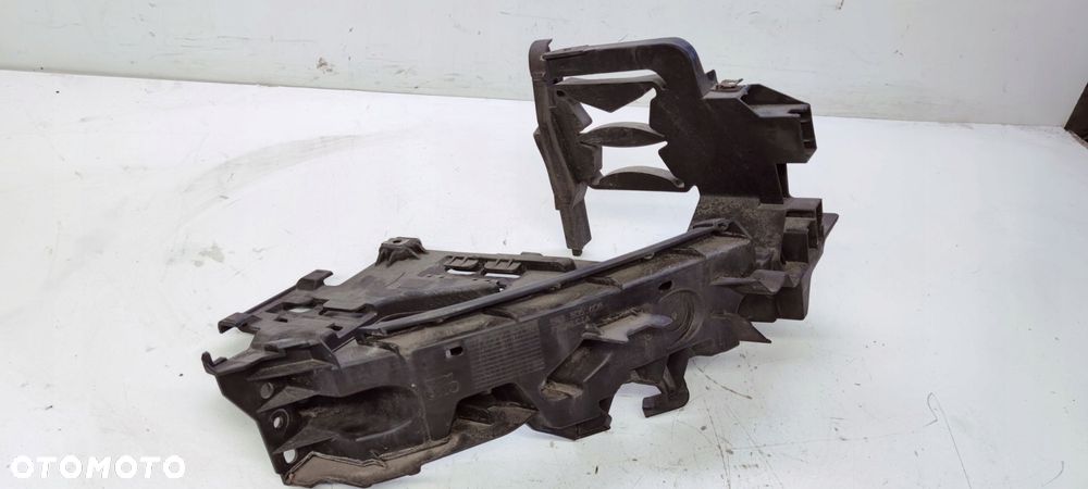 ŚLIZG MOCOWANIE REFLEKTORA AUDI Q5 8R 8R0805608 - 4