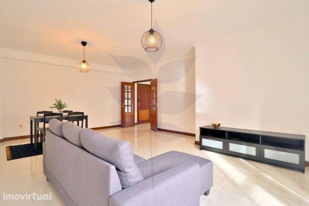 Arrendamento Apartamento T3 em São Vicente - Mobilado e Equipado - Grande imagem: 2/30