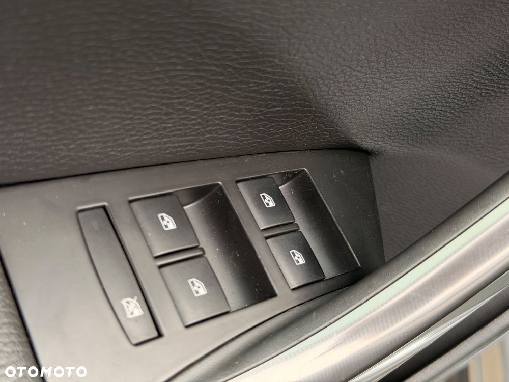 Opel Astra 2.0 CDTI DPF Innovation - 16