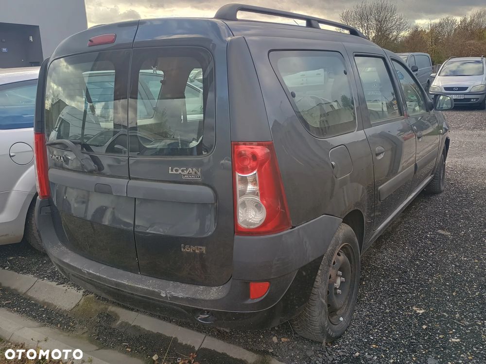 Dacia Logan 1.6 Laureate - 5