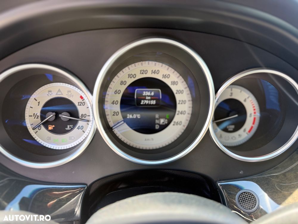 Mercedes-Benz CLS 350 CDI 4Matic 7G-TRONIC - 14