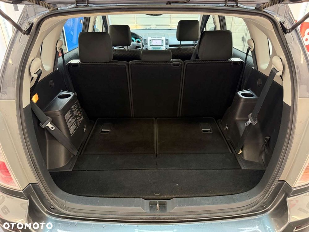 Toyota Corolla Verso 2.2 D-4D Premium + 7os - 33