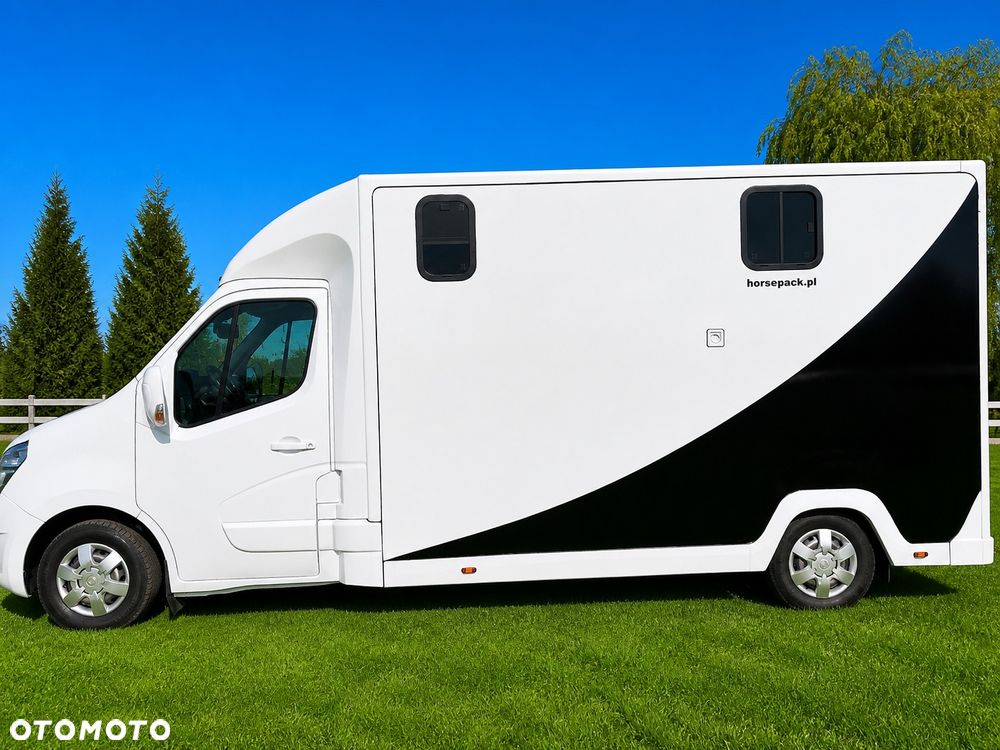 Nissan NV400 - 3