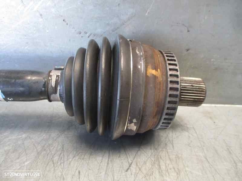 TRANSMISSÃO FRONTAL ESQUERDA AUDI A4 2001 - 5