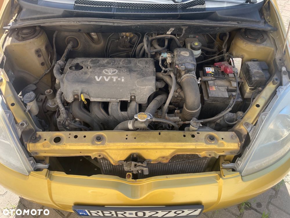 Toyota Yaris 1.3 Luna - 4