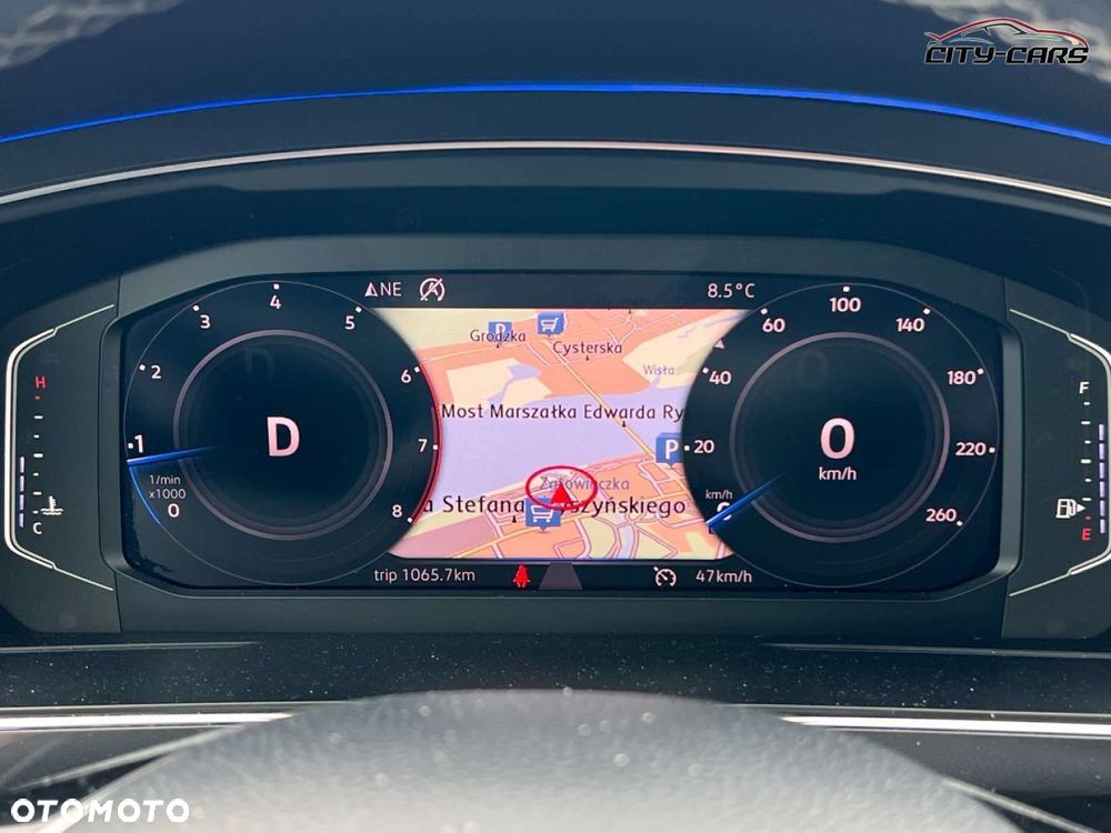 Volkswagen Tiguan - 20