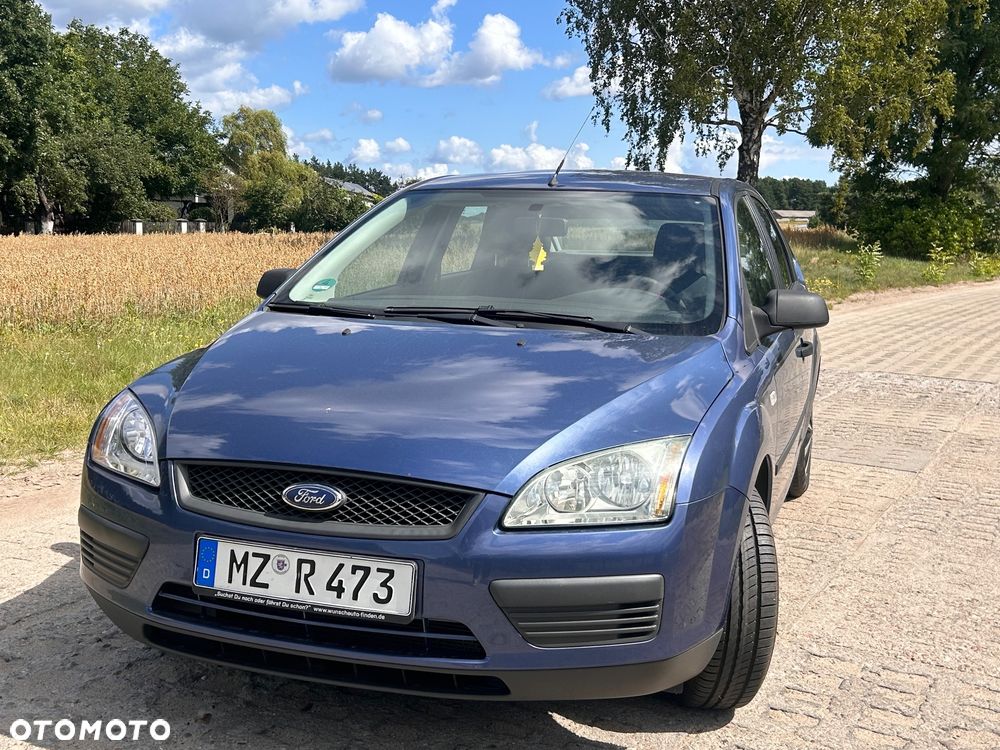 Ford Focus 1.6 16V Style - 13