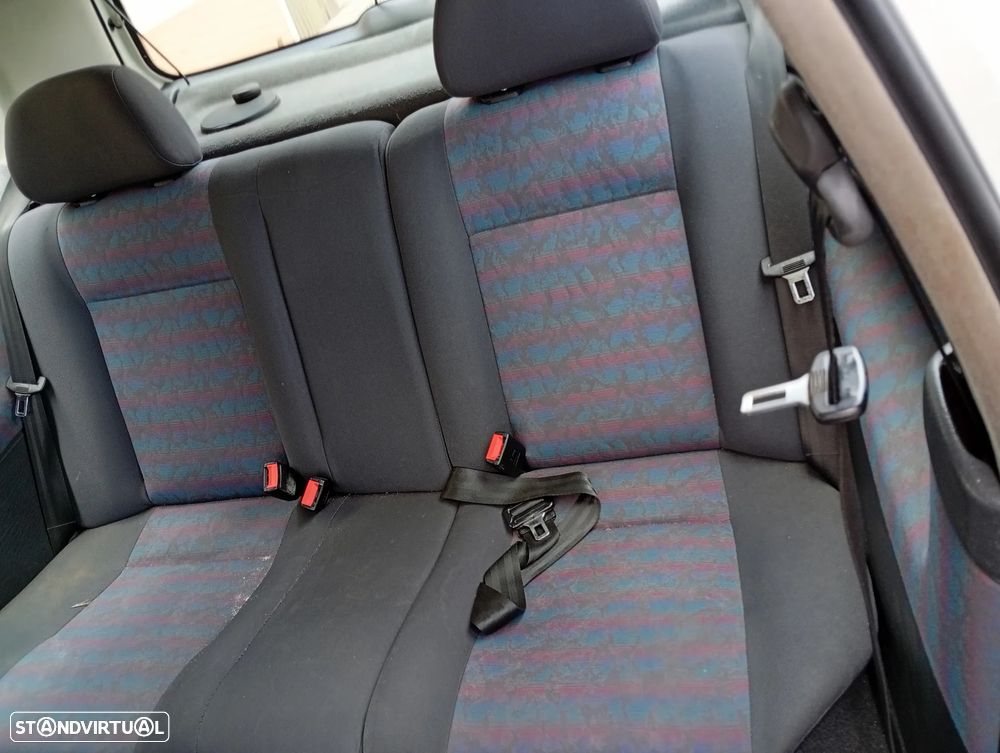 VW Polo 1.4 GL P1 - 14