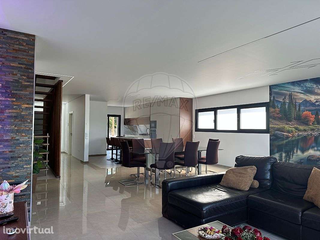 Moradia T4 para venda - Grande imagem: 4/34