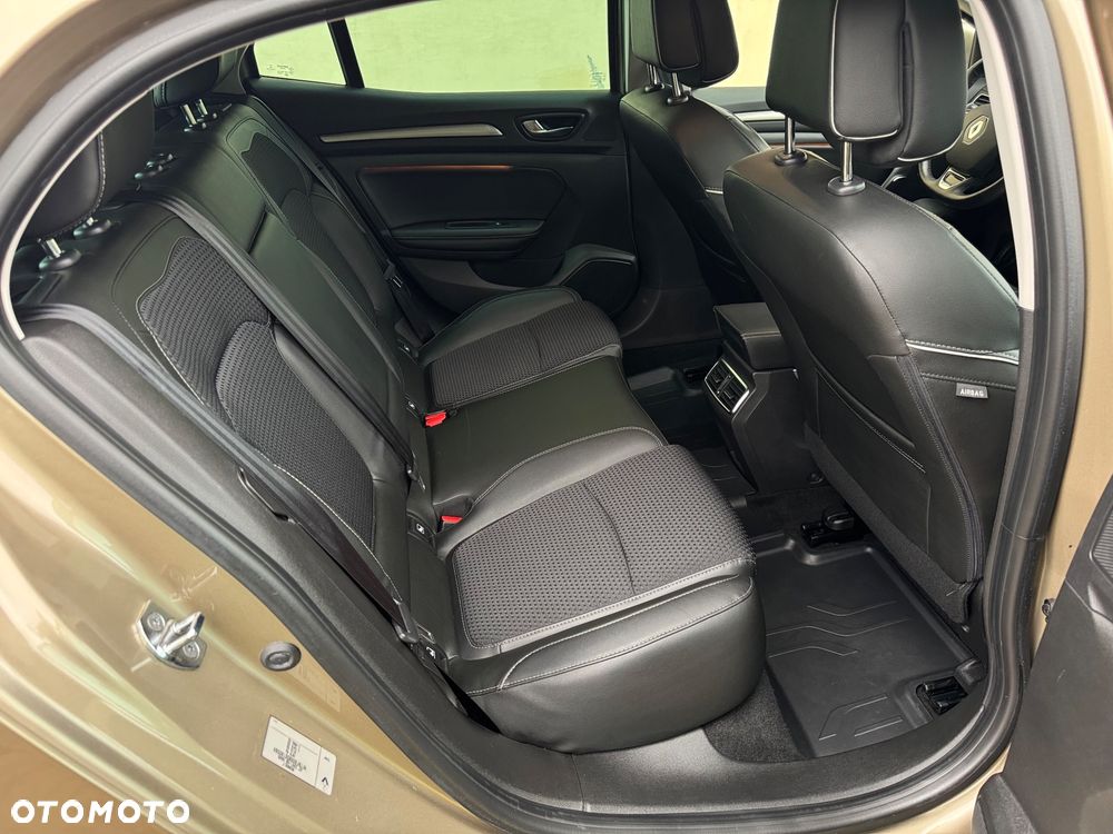 Renault Megane dCi 110 FAP EDC Bose Edition - 35