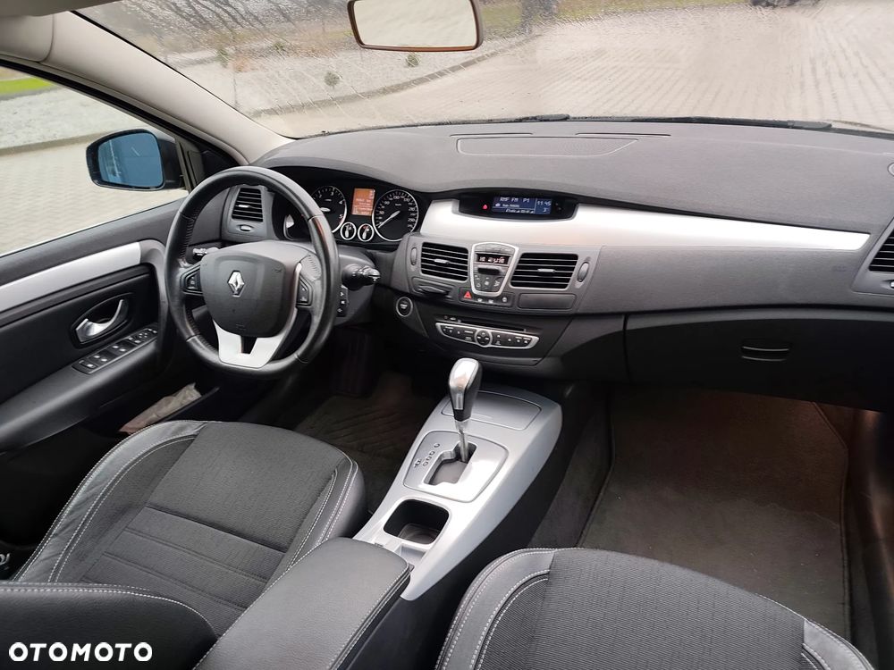 Renault Laguna dCi 150 FAP Dynamique - 6