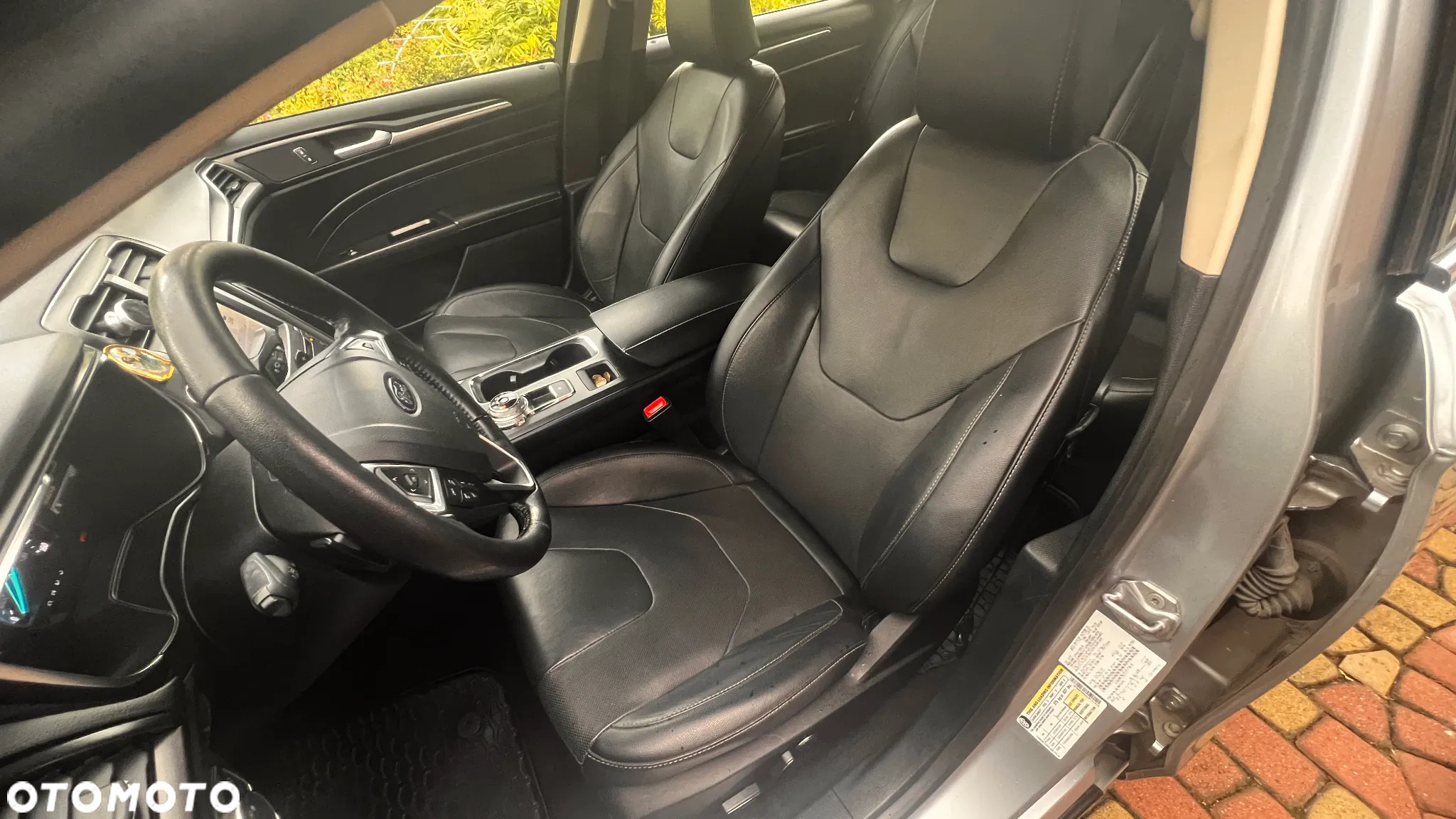 Ford Fusion 2.0 EcoBoost Titanium - 18