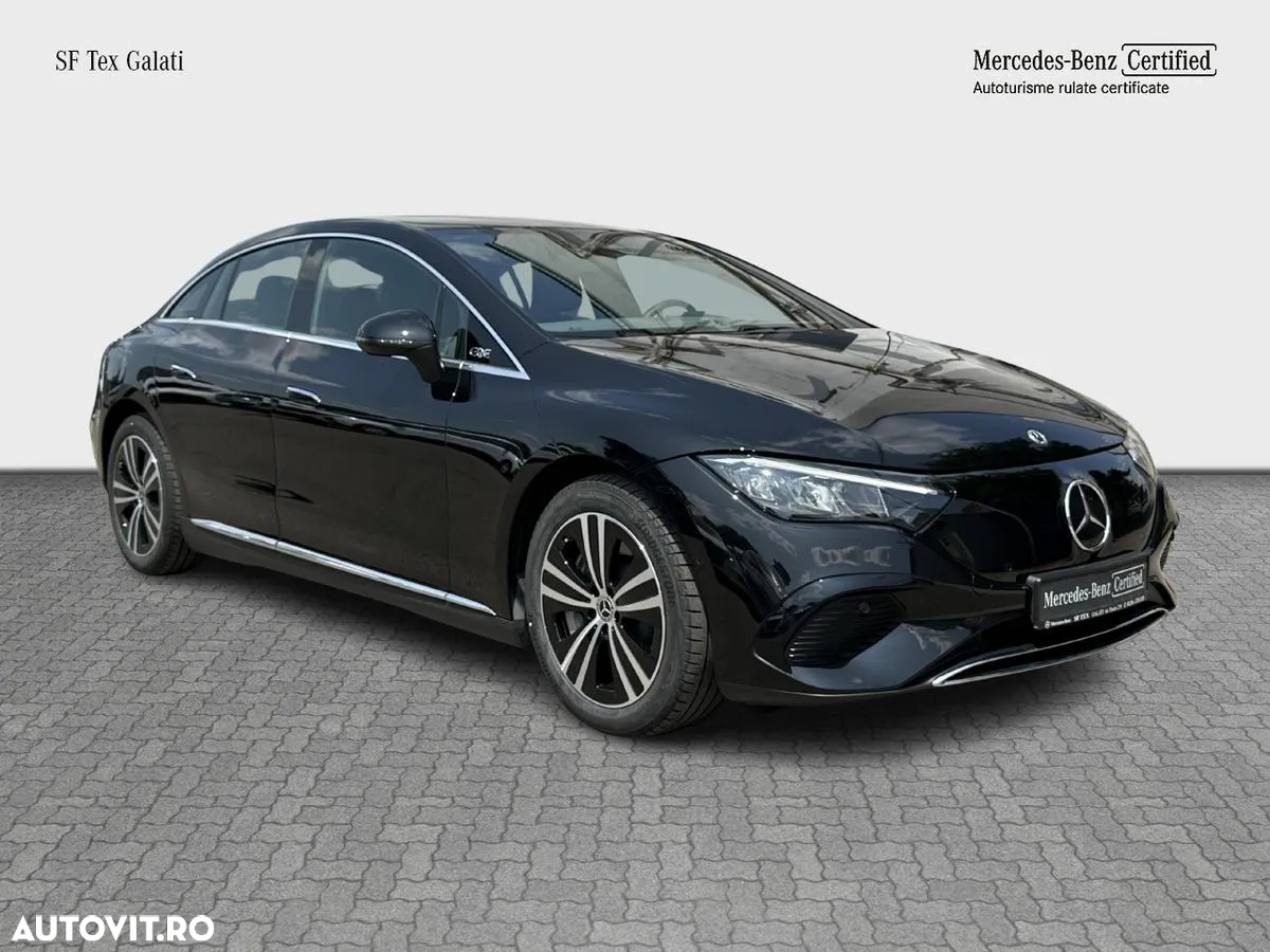 Mercedes-Benz EQE 300 - 23