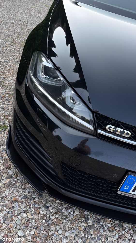Volkswagen Golf GTD 2.0 TDI SCR DSG - 11