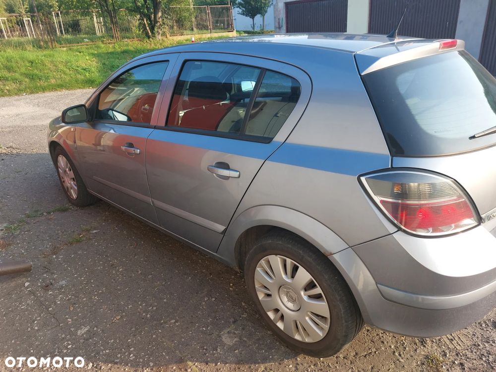 Opel Astra ver-iii-1-6-enjoy - 3
