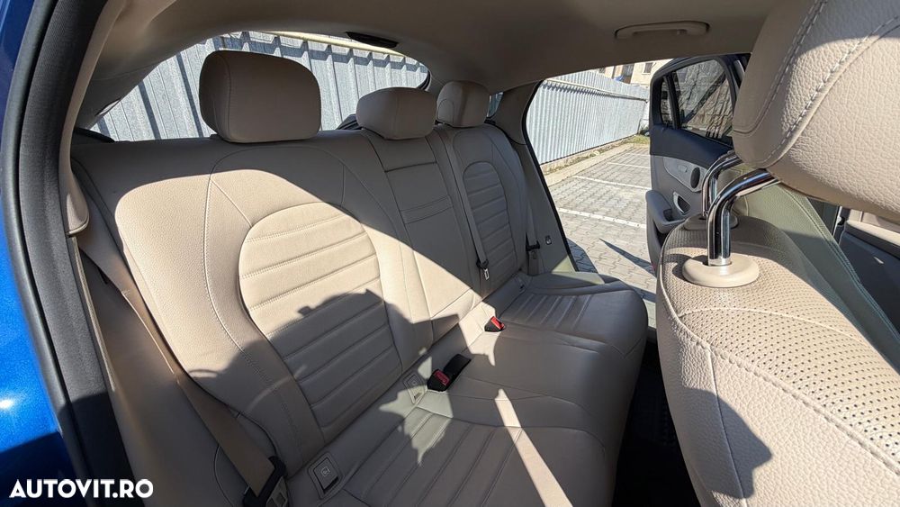 Mercedes-Benz GLC Coupe 250 d 4MATIC - 17