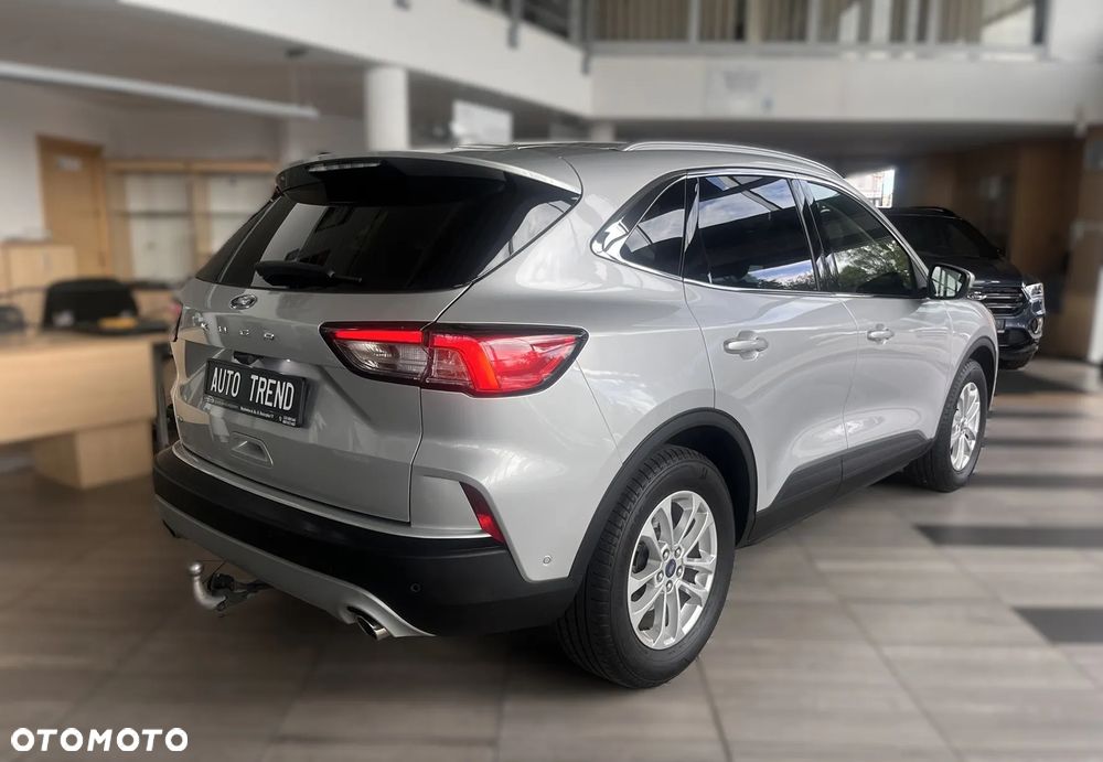 Ford Kuga 2.0 EcoBlue AWD Titanium X - 4