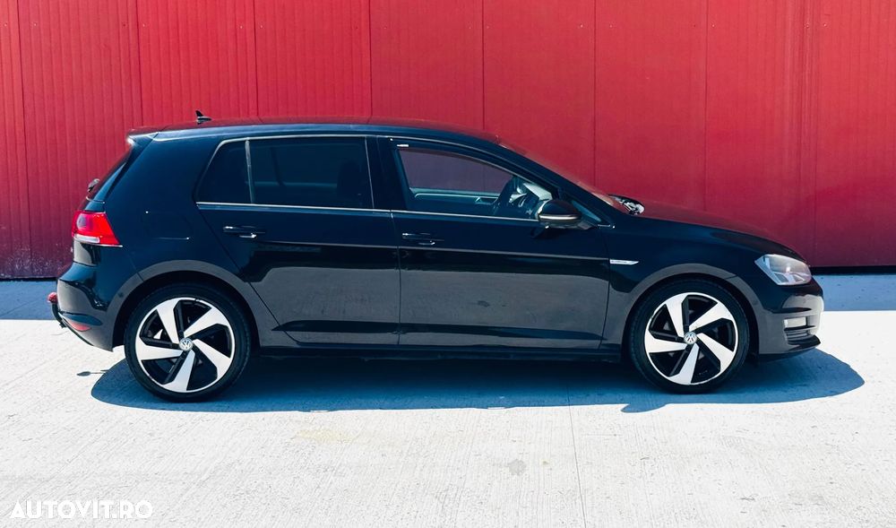 Volkswagen Golf 1.6 TDI BMT Highline - 2