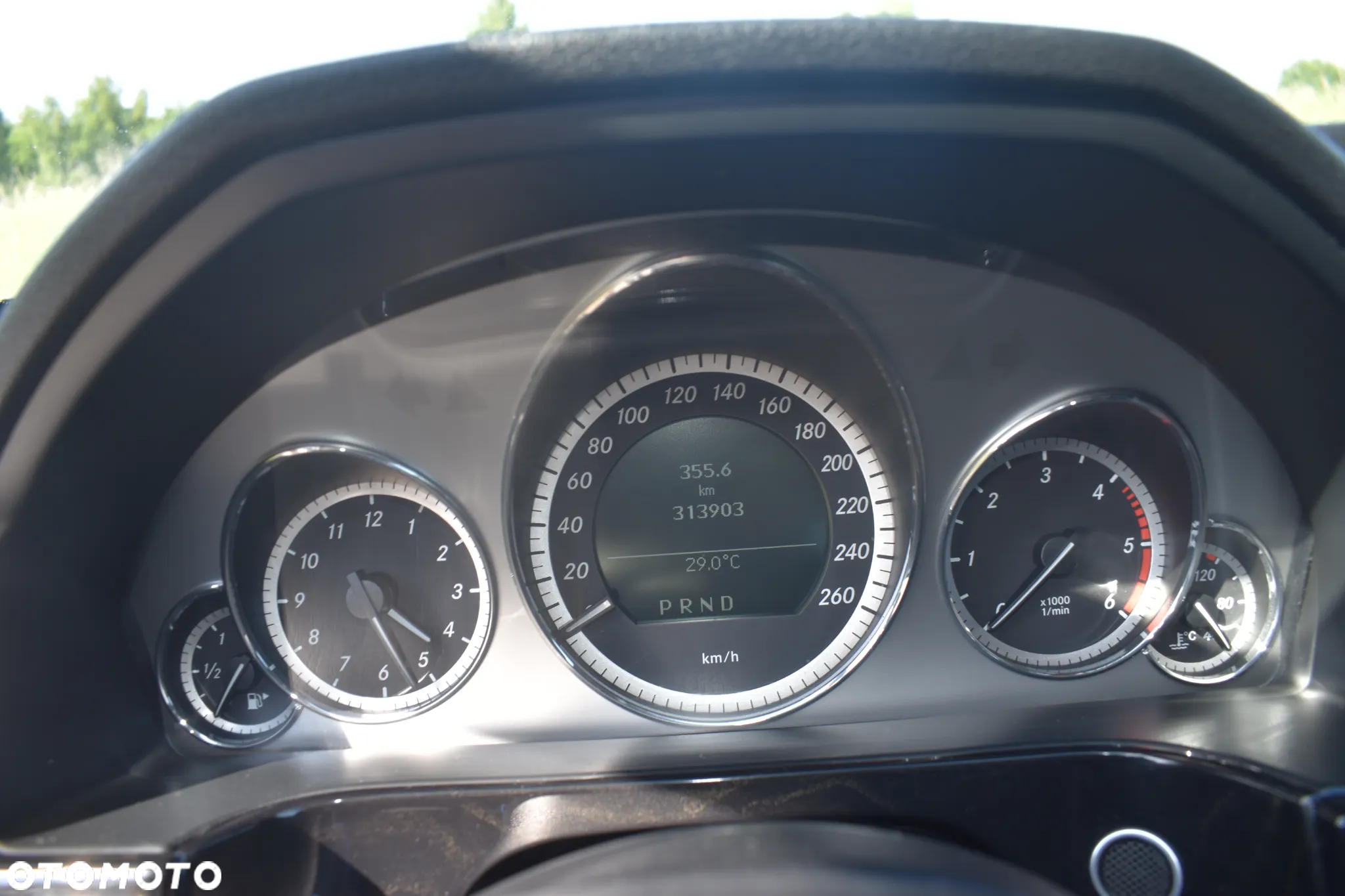 Mercedes-Benz Klasa E 220 CDI BlueEff Avantgarde - 7