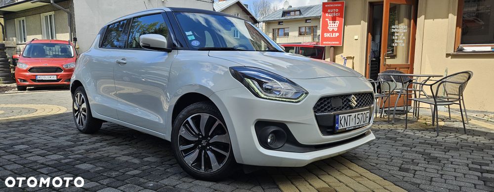 Suzuki Swift 1.2 SHVS Premium Plus - 1