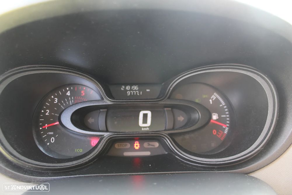 Renault Trafic 1.6 dCi L2H1 1.2T SS - 13