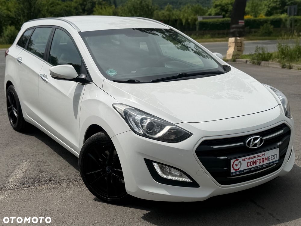 Hyundai i30 1.6 CRDi Premium - 3
