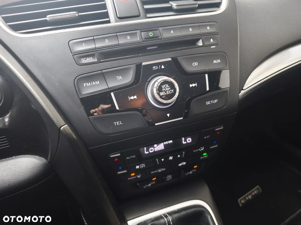 Honda Civic 1.6 i-DTEC Comfort Black Edition - 21
