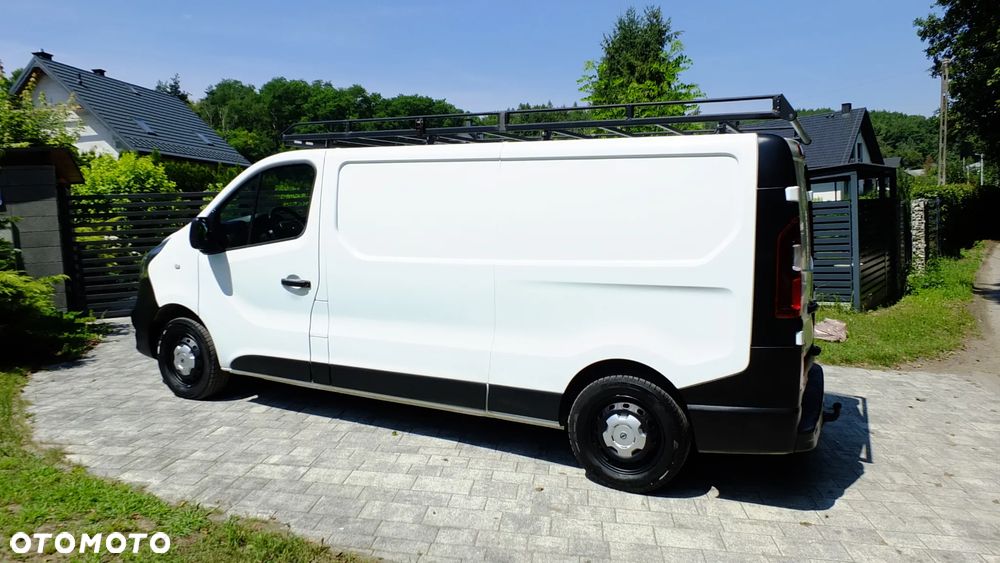 Opel Vivaro - 11