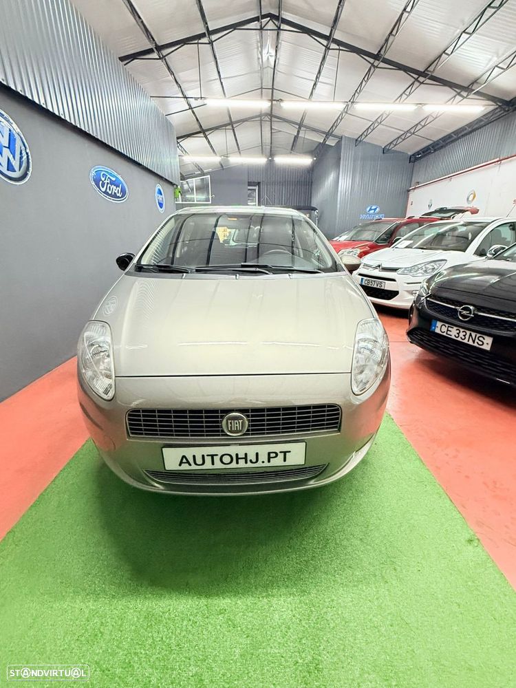 Fiat Punto 1.4 16V Emotion - 3