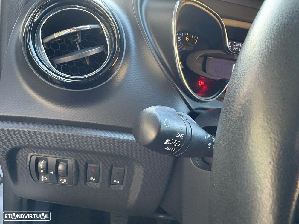 Renault Captur 0.9 TCE Exclusive - 17