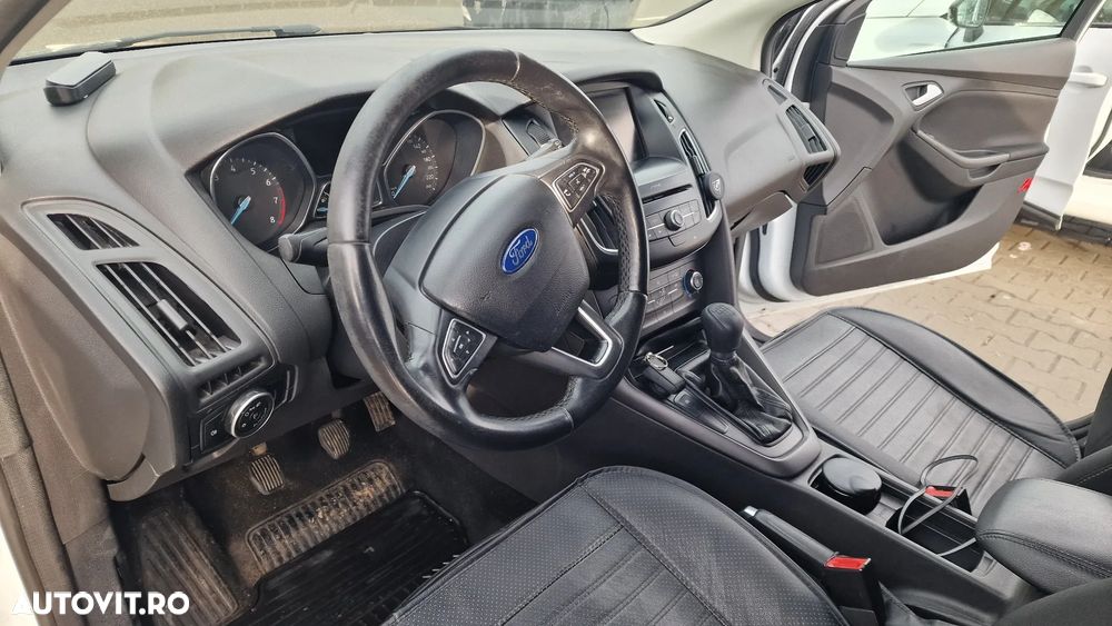 Ford Focus 1.0 EcoBoost Start Stop Trend - 5