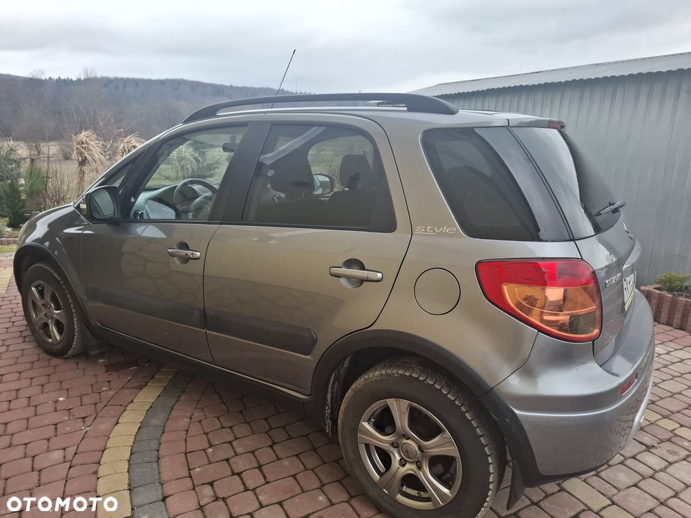 Suzuki SX4 1.6 Comfort - 7