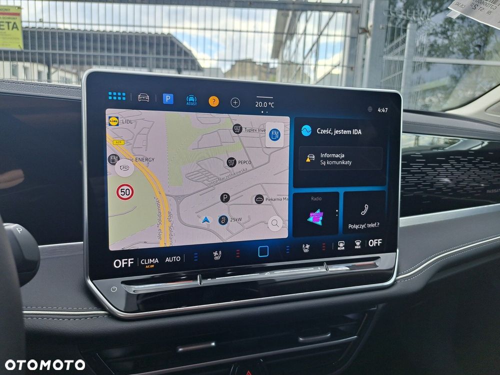 Volkswagen Passat - 13