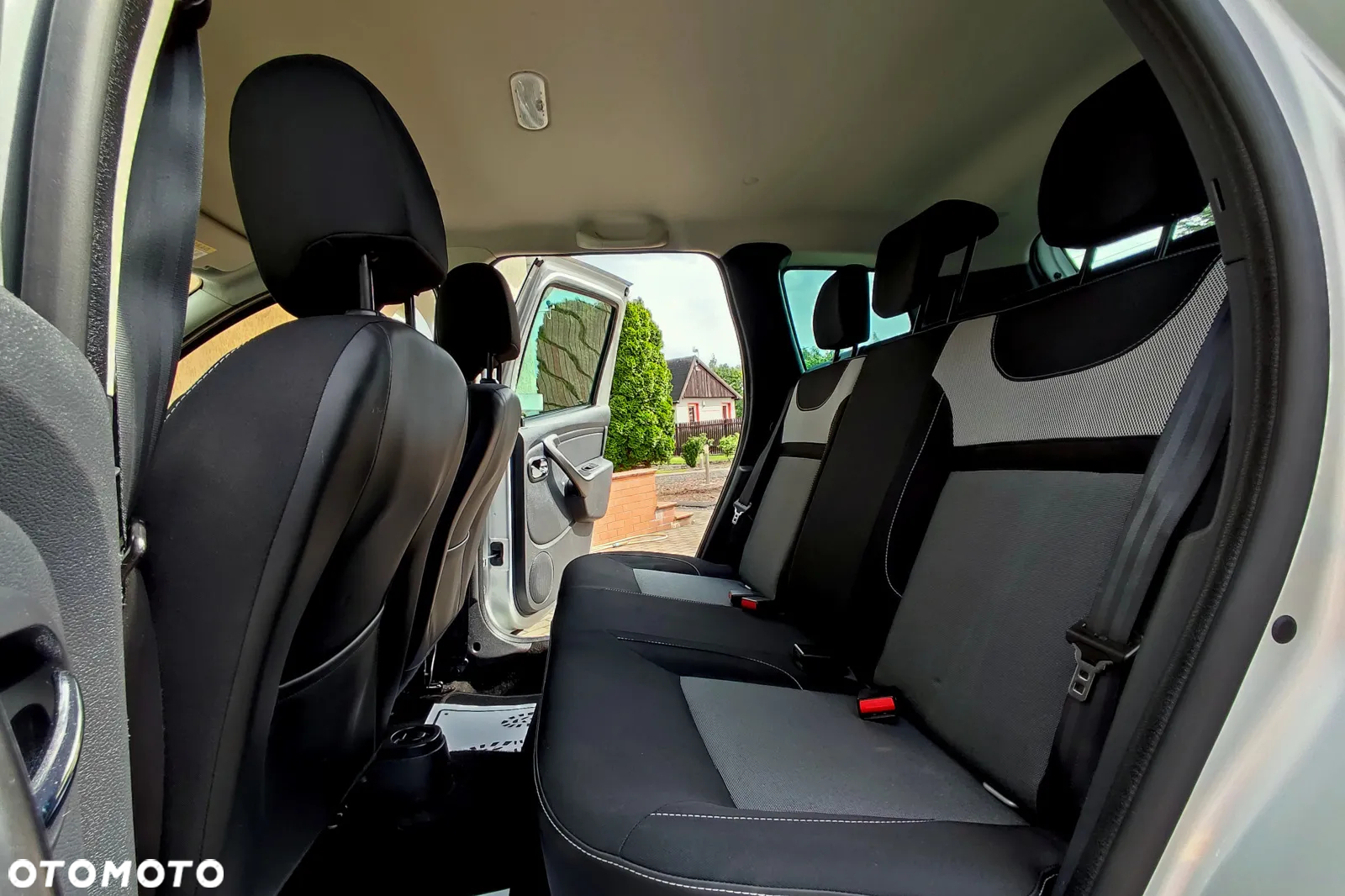 Dacia Duster 1.2 TCe Prestige - 17