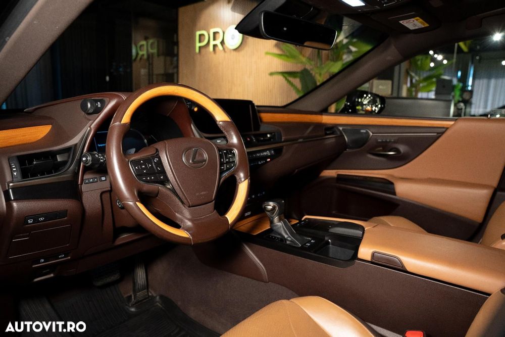 Lexus Seria ES - 21