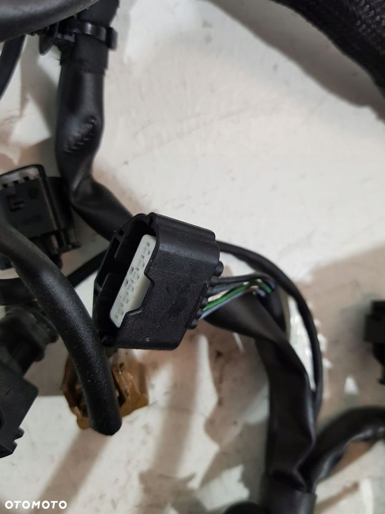 wiązka instalacja silnika a6261500000 mercedes w205 c-klasa 1.6 dci 626951 - 10