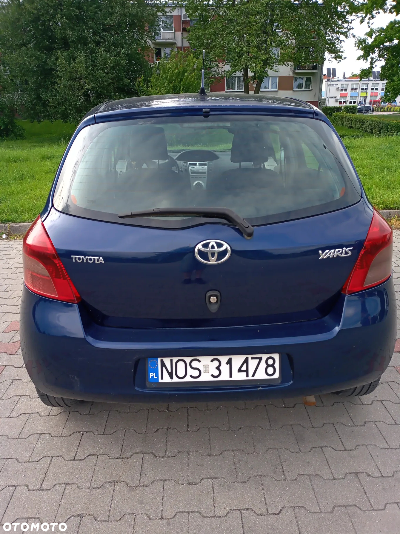 Toyota Yaris 1.0 Terra A/C - 4