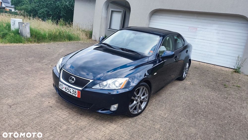Lexus IS 250 Prestige - 35